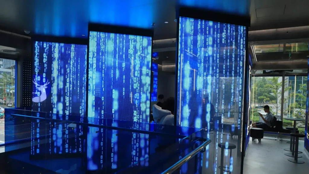 digital signage screen for chain store