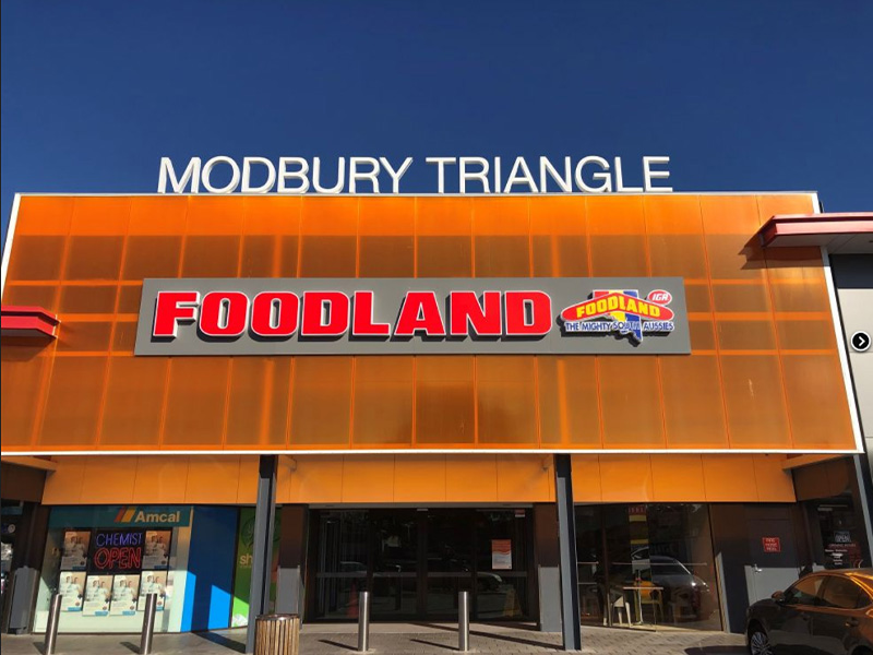 Illuminate letter sign for a store in Australia
